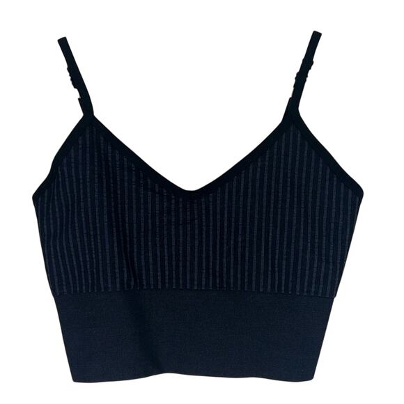 Fabletics Black Shauna Seamless Midi Bra Womens S Ribbed Low Impact Athleisure - Picture 2 of 5